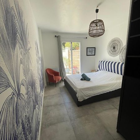 Azur Appart 4 Pers - Parking - Terrasse - 10Min Du Centre Cassis Exterior photo